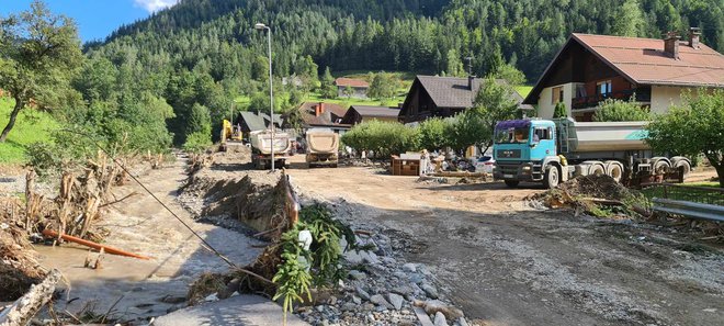Črna na Koroškem po ujmi 2023. Zdaj je zalilo istih 17 hiš kot lani in ki so jih ljudje že obnovili. FOTO: T. B.