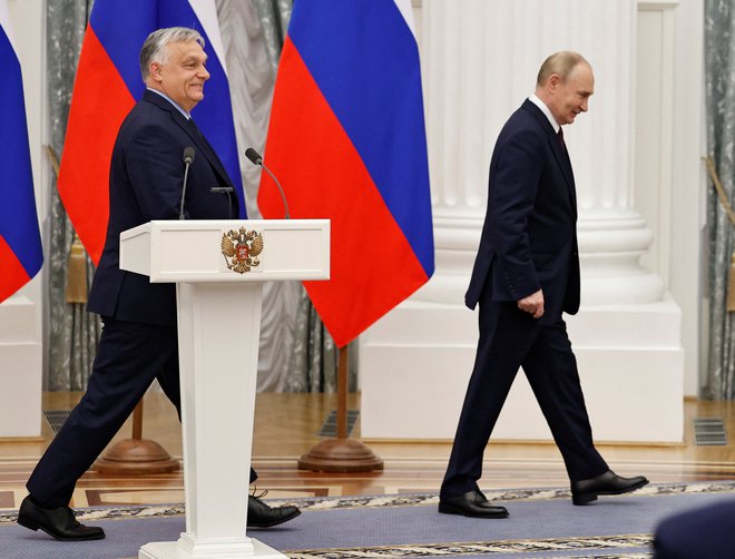 Viktor Orban in ruski predsednik Vladimir Putin med nedavnim srečanjem v Moskvi. FOTO: Evgenia Novozhenina/Reuters