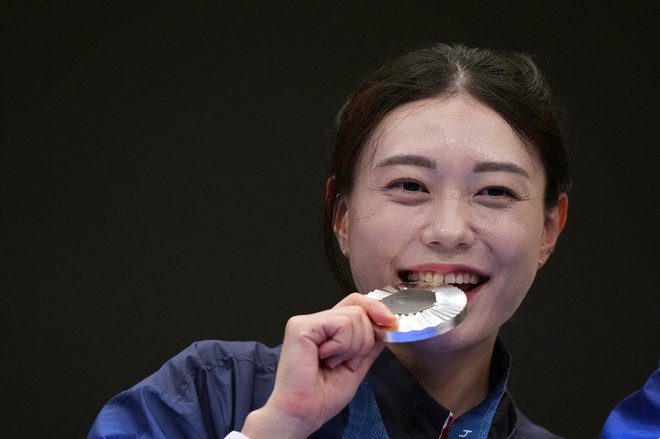 Strelka Kim Jedži ima množico občudovalcev. FOTO: Amr Alfiky/Reuters