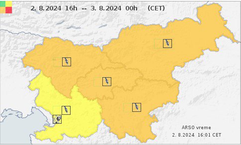 Opozorila za nevihte veljajo za vso Slovenijo, na Primorskem se tem pridružuje še požarna ogroženost. FOTO: spletna stran Agencije za okolje