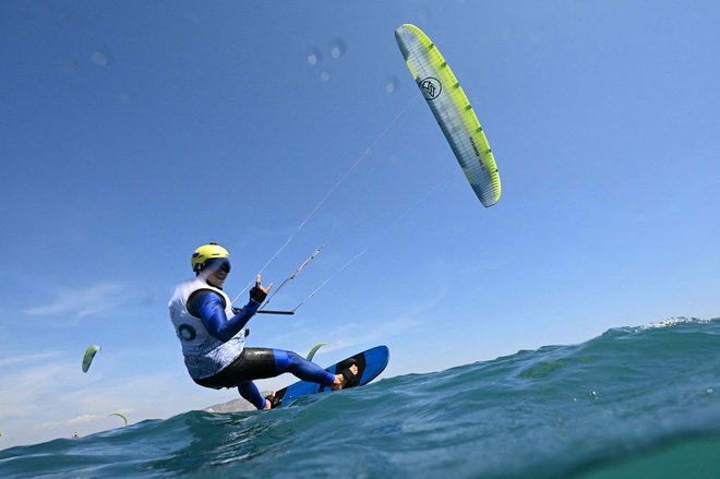 Toni Vodišek je zablestel z drugim mestom v formuli kite. FOTO: Christophe Simon/AFP