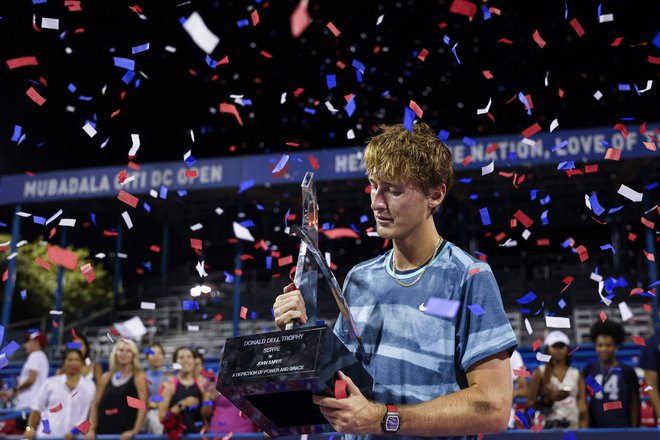 Sebastian Korda je Flavia Coboillija ugnal v terh nizih. FOTO: Scott Taetsch/Getty Images Via AFP