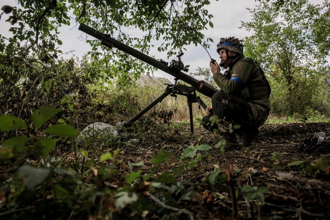 Vojaški bloger naj bi širil laži o vojni v Ukrajini. Fotografija je simbolična. FOTO: Ukrainian Armed Forces via Reuters