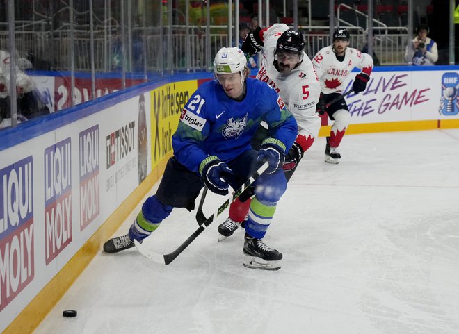 Jan Drozg je edini slovenski hokejist, ki igra v ugledni KHL Foto Ints Kalnins/Reuters