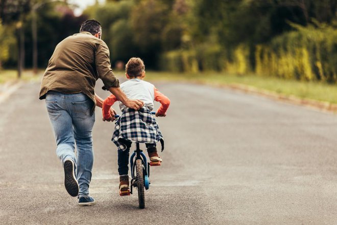 Prtljago zgodnjega otroštva nosimo s sabo vse življenje. FOTO: Shutterstock