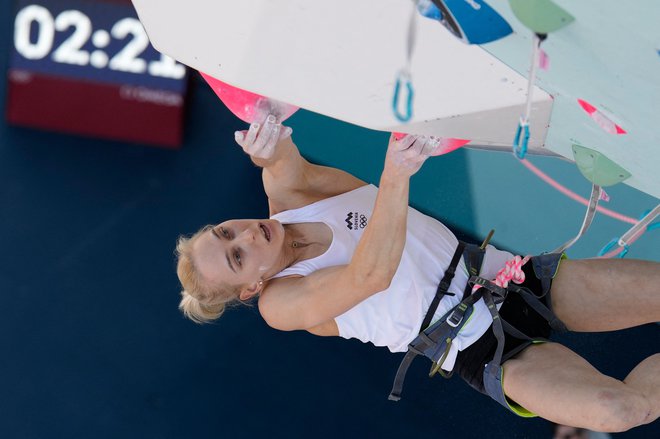 Janja Garnbret je bila znova premočna za tekmice. FOTO: Christophe Ena/AFP