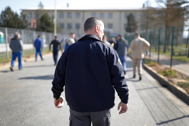 Če bo obveljala sodba prvostopenjskega sodišča, bo še dolga leta za zapahi. FOTO: Uroš Hočevar/Kolektiff