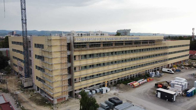 Kot glavni izvajalec GH Holding dokončuje projekt rekonstrukcije in novogradnje Univerzitetnega kliničnega centra Vojvodine v Novem Sadu. FOTO: Arhiv GH Holding