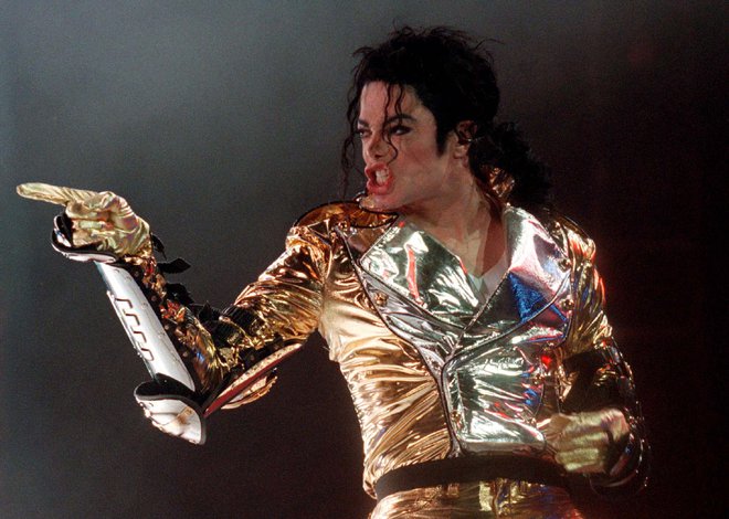 Michael Jackson sredi 90. let pred 120.000 ljudmi na koncertu v Pragi na svoji zadnji svetovni turneji HIStory FOTO: Petr David Josek/Reuters