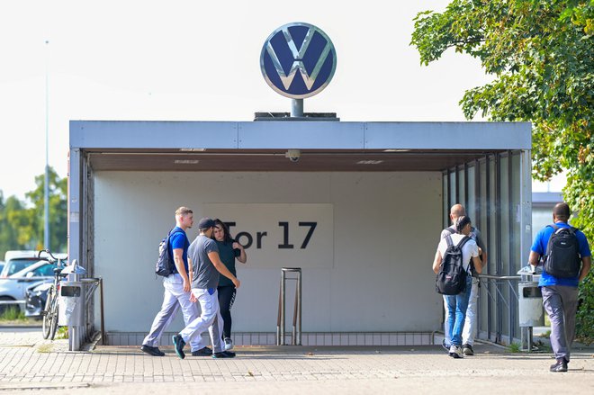 Volkswagen čaka dolgotrajno in boleče prestrukturiranje. Foto Fabian Bimmer/Reuters