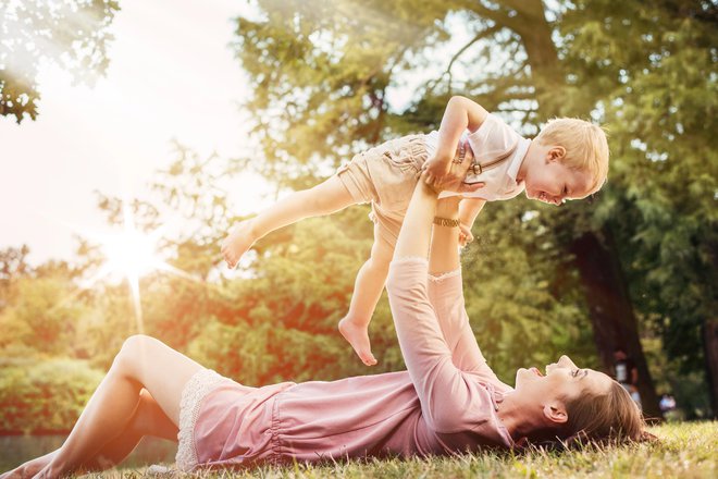 Naložbena življenjska zavarovanja vam zagotavljajo stabilnost, ne glede na to, kaj prinese prihodnost. FOTO: Depositphotos