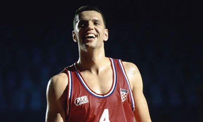 Dražen Petrović je bil udarni igralec hrvaške košarkarske reprezentance, ki se je na olimpijskih igrah v Barceloni leta 1992 uvrstila v veliki finale proti ZDA. FOTO: arhiv Hrvaške košarkarske zveze