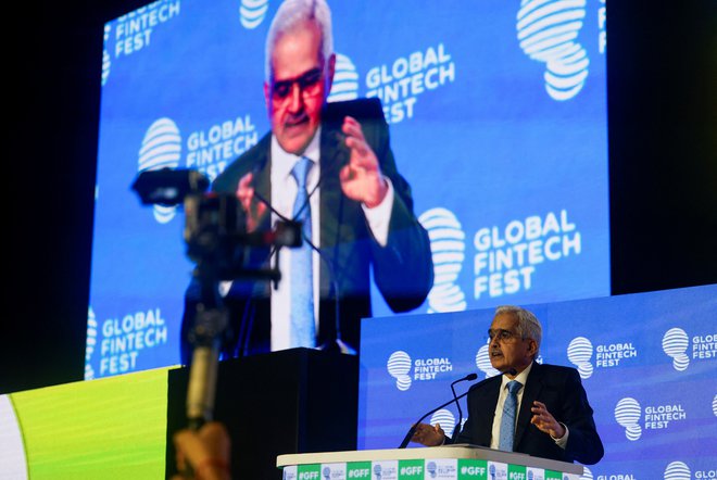 Shaktikanta Das, guverner indijske centralne banke, je nedavno govoril tudi na dogodku Global Fintech Fest v Mumbaju. FOTO: Francis Mascarenhas/Reuters