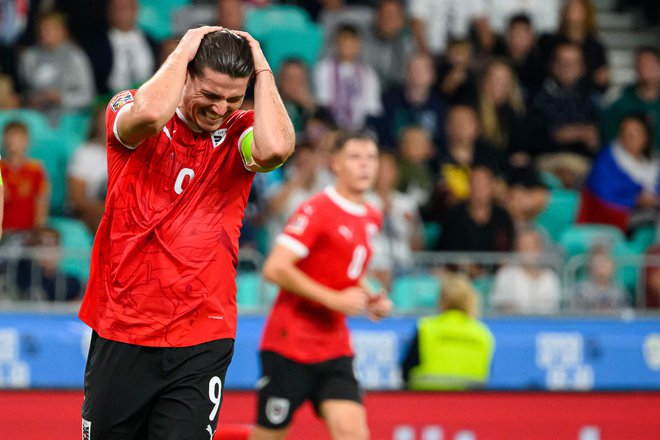 Marcel Sabitzer se je po tekmi v Stožicah držal za glavo. FOTO: Jure Makovec/AFP