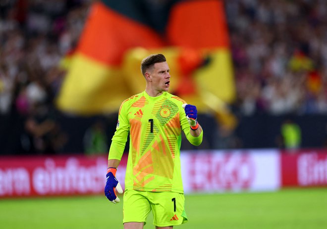 Marc-Andre ter Stegen je brezhibno opravil nalogo v Düsseldorfu. FOTO: Thilo Schmülgen/Reuters