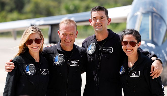 Anna Menon, Scott Poteet, Jared Isaacman in Sarah Gillis FOTO: Joe Skipper/Reuters