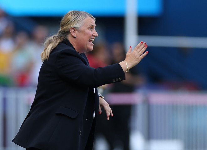 Emma Hayes je ameriško žensko reprezentanco v Parizu popeljala do zlate olimpijske kolajne. FOTO: Isabel Infantes/Reuters