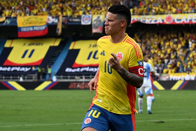 James Rodriguez je prispeval gol in asistenco. FOTO: Joaquin Sarmiento/AFP