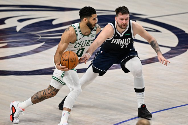 Jayson Tatum in Luka Dončić sta bila tekmeca v zadnjem finalu. FOTO: Jerome Miron/USA Today Sports