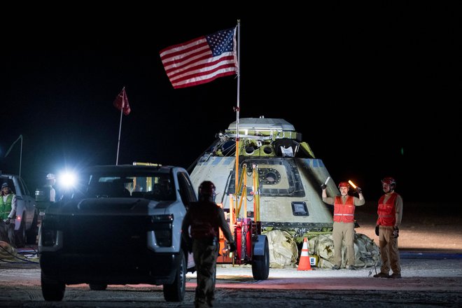 Boeingov starliner je 7. septembra pristal v Novi Mehiki.  FOTO: Aubrey Gemignani/AFP