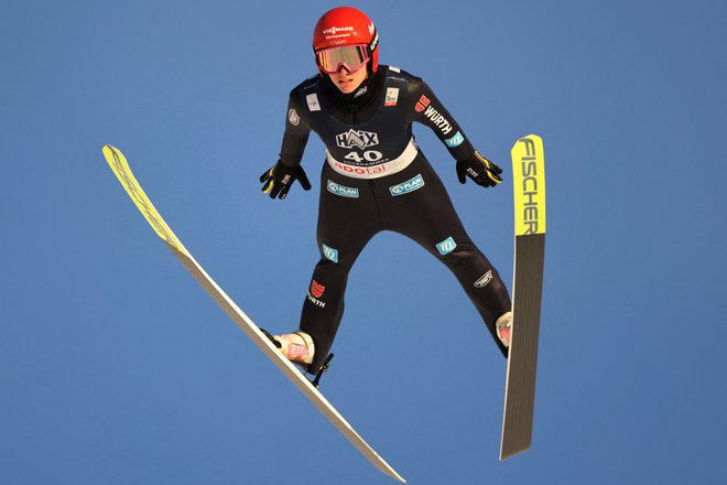 Katharina Schmid je skočila do zmage v Trondheimu. FOTO: Geir Olsen/Reuters