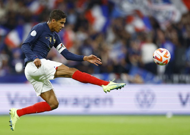 Raphaël Varane je reprezentančni vrhunec doživel na svetovnem prventvu v Rusiji leta 2018. FOTO: Christian Hartmann/Reuters