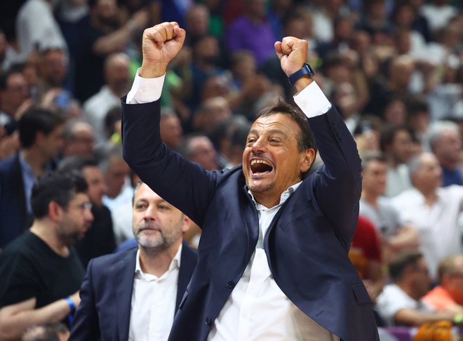 Ergin Ataman se ne boji povedati, kar mu leži na duši, zato ga imajo mediji v Grčiji in Turčiji zelo radi. FOTO: Fabrizio Bensch/Reuters