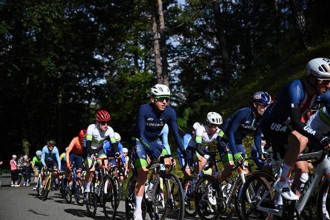 Pogačar in Roglič. FOTO: UCI.ch 