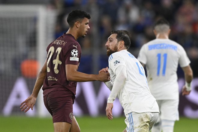 Matheus Nunes je včeraj igral za City v Bratislavi. FOTO: 0Raovan Stoklasa/Reuters