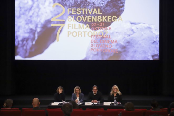 Veronika Zakonjšek (levo), Nataša Bučar, Bojan Labović in Tjaša Smrekar FOTO: Marijo Županov