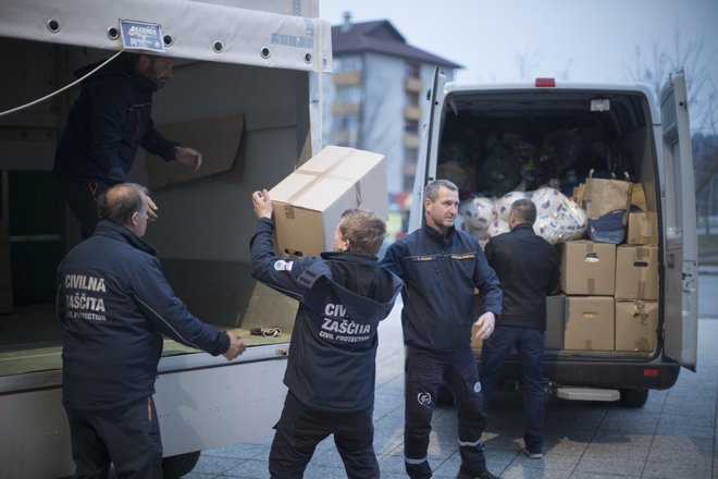 Slovenija bo Ukrajini letos za humanitarno pomoč namenila pet milijonov evrov. FOTO: Jure Eržen/Delo