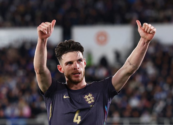 Declan Rice se je veselil gola Anglije v Helsinkih. FOTO: Lee Smith/Reuters