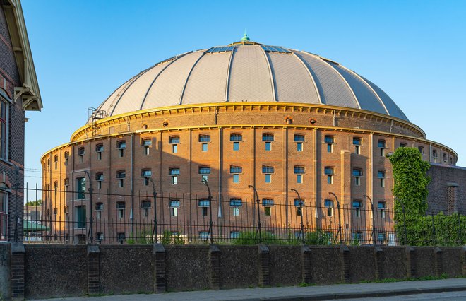 Koepelgevangenis, nekdanji zapor iz leta 1901 v mestu Haarlem,  je zdaj nacionalna dediščina Nizozemske. FOTO: Shutterstock