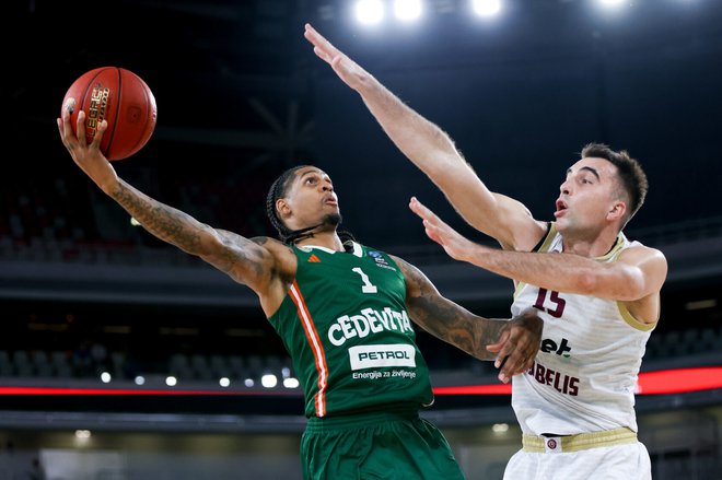 Prvi ljubljanski strelec je bil s 17 točkami Devin Robinson. FOTO: Cedevita Olimpija