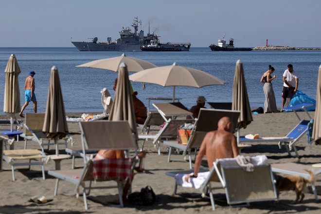 Albanija bo v skladu z dogovorom sprejela največ 36.000 migrantov na leto. FOTO: Adnan Beci/Afp