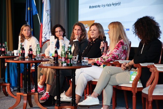 Govora je bilo tudi o opolnomočenju žensk v športu. FOTO: Aleš Fevžer/OKS