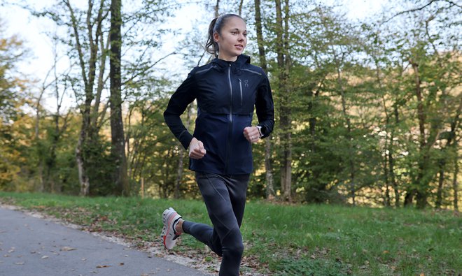 Anja Fink Malenšek si je pritekla drugi najboljši maratonski čas v slovenski zgodovini. Foto Blaž Samec