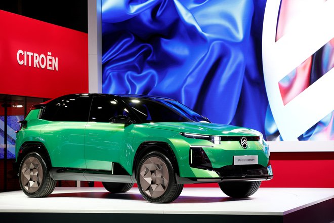 Citroën C5 aircross je še študija, ki pa je videti dobro.

FOTO: Benoit Tessier/Reuters