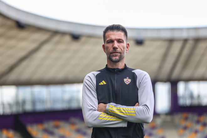 Turški vlagatelji pri vijoličnih so za izvršilca šampionske naloge izbrali Boštjana Cesarja, ki bo sploh prvič samostojno vodil klubsko mošvo. FOTO: NK Maribor