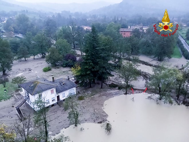 V Bologni je padlo več kot 160 milimetrov dežja. FOTO: Handout/AFP