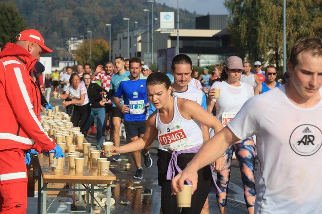 Participants of the marathon were well taken care of. PHOTO: Dejan Javornik