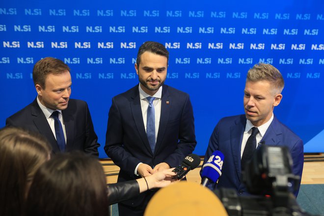 European MP from the German CDU party Sven Simon, Tonin, and European MP from the Hungarian Tizsa Peter Magyar. PHOTO: Dejan Javornik