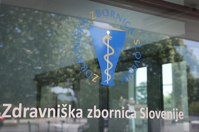 Zdravniška zbornica Slovenije skrbi za izpolnjevanje zdravniških dolžnosti. FOTO: Leon Vidic/Delo