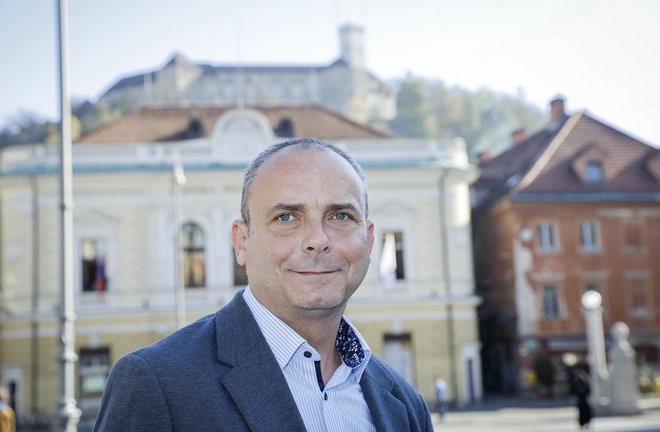 Med funkcijami Igorja Horvata v SDS izstopata vodenje svetniške skupine SDS v ljubljanskem mestnem svetu in nekdanja kandidatura za ljubljanskega župana. FOTO: Jože Suhadolnik/Delo