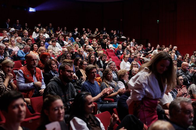 Letos so filme prikazovali v veliki dvorani portoroškega Avditorija in nekdanjem skladišču soli Magazin Grando. FOTO: Matjaž Rušt