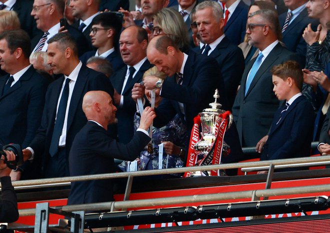 Manchester United je bil presentljivo boljši v finalu pokala proti Manchester Cityju in se s tem tudi uvrstil v ligo Evropa v letošnji sezoni.

FOTO: Hannah Mckay/Reuters