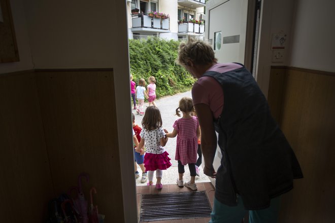 Stroka temu ni naklonjena, občine pravijo, da so rešitve zaradi visokih stroškov nujne. FOTO: Voranc Vogel