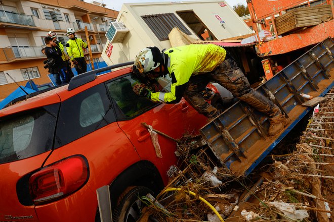 Ne pričakujejo tako hudih padavin, a tla so namočena. FOTO: Susana Vera/Reuters