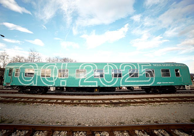 Slogan Evropske prestolnice kulture 2025 je Gremo! Brezmejno.  FOTO: EPK 2025