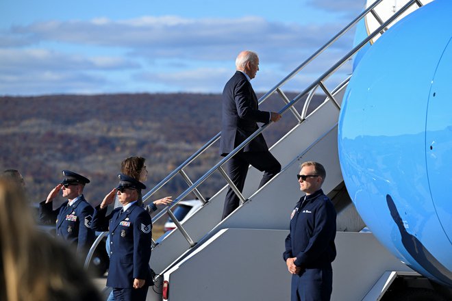 Bidnov polet nazaj v Washington bo v prihodnosti morda imel skoraj simboličen pomen. Fotogrfaija je simbolična. FOTO: Annabelle Gordon/Reuters